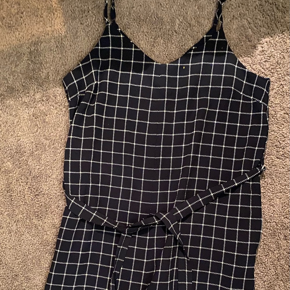 Romper - Picture 2 of 5